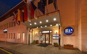 Ea Hotel Populus